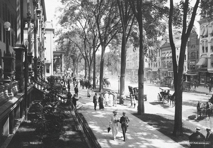 Original black and white photo